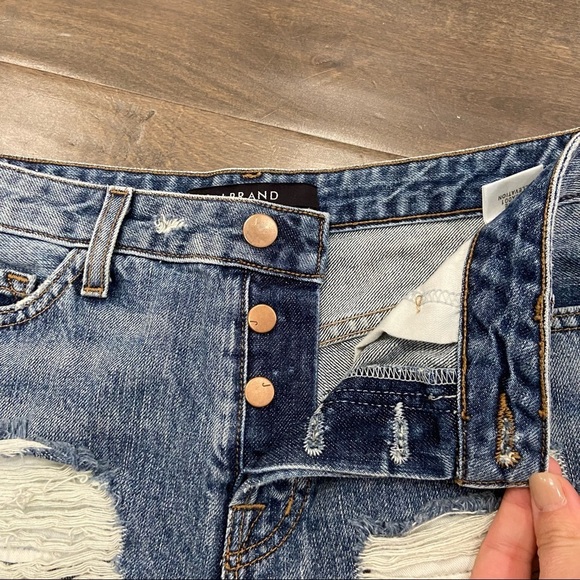 J Brand Gracie Rolled Hem Elevation Distressed Shorts size 26 - Picture 4 of 5